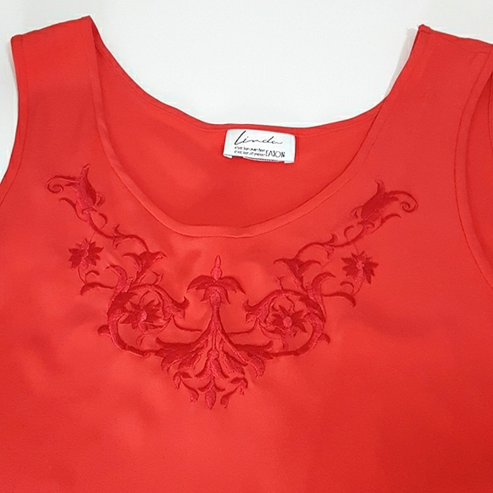 🔖90's Camisole Top❤Linda Eaton❤Red Embroidered |Round Neck